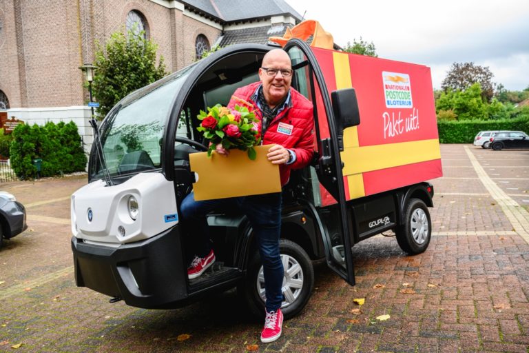 Hele wijk uit Exloërveen wint cadeaukaarten voor lokale ondernemers bij Postcode Loterij